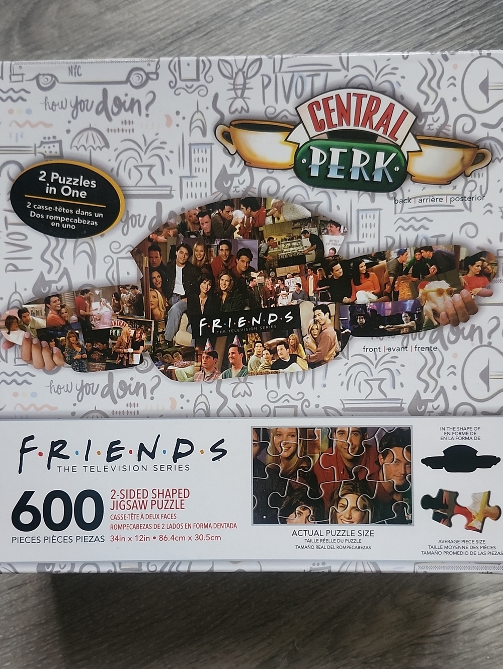 Central Perk Friends 600-Piece Jigsaw Puzzle - White Box Artwork